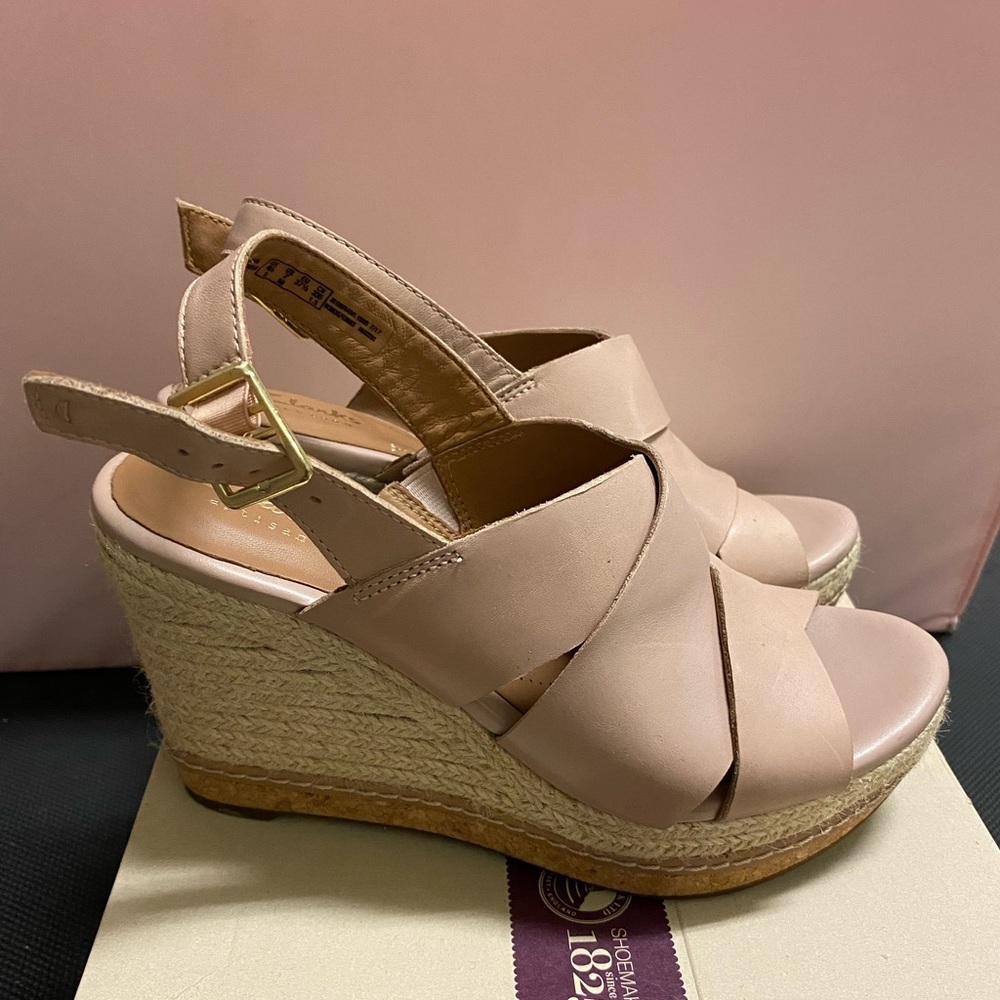 clarks aisley orchid wedge light tan